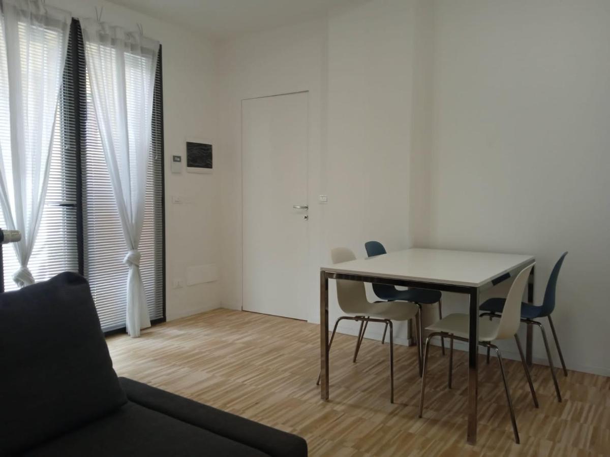 Apartment Via D'Apulia 11 Milano Esterno foto