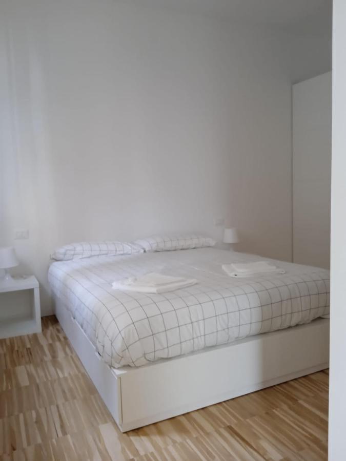Apartment Via D'Apulia 11 Milano Esterno foto